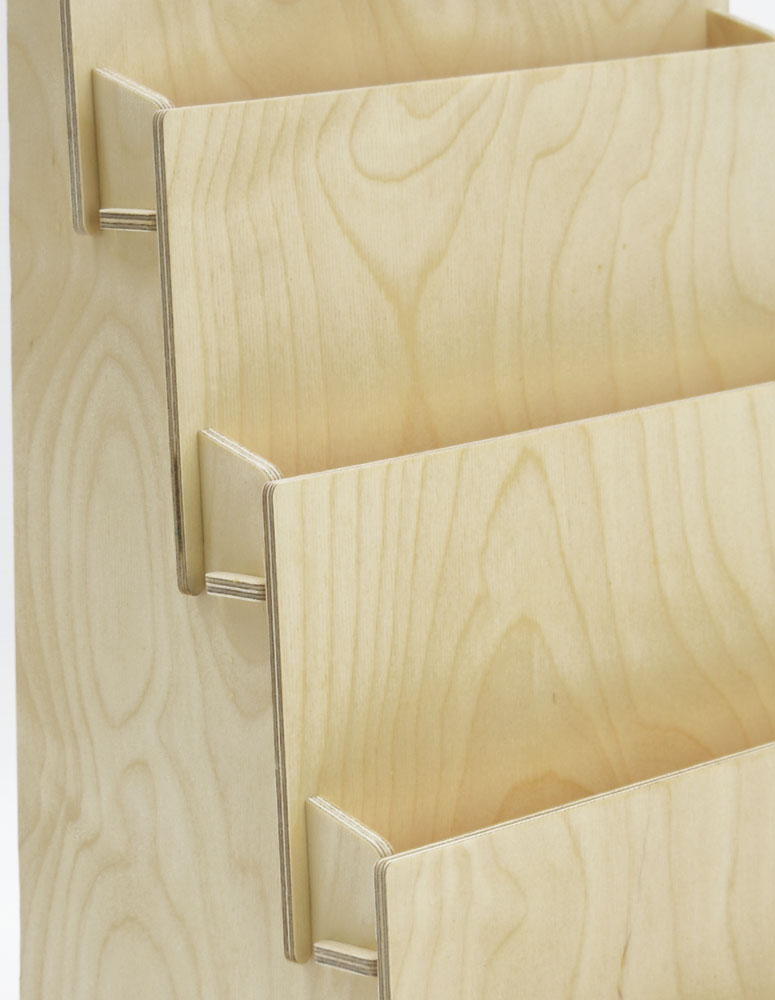 Ξύλινο Επιτραπέζιο Σταντ 4 Επιπέδων για Κάρτες 12x17cm