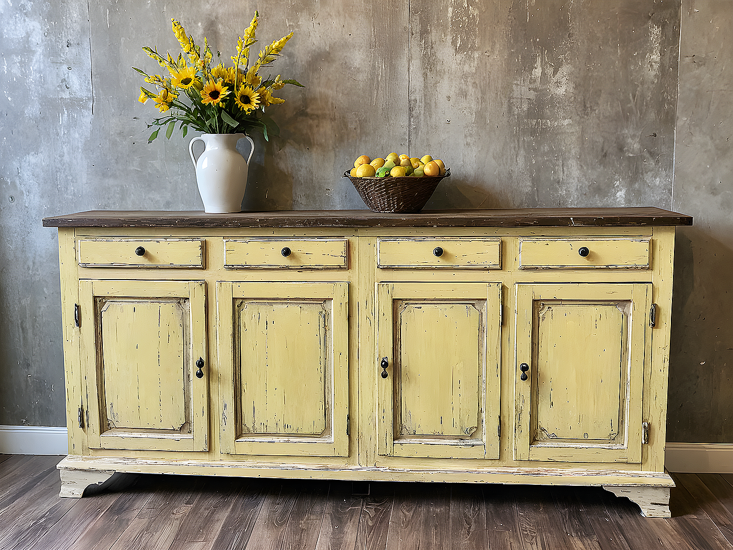 Distressed White Farm Μπουφες