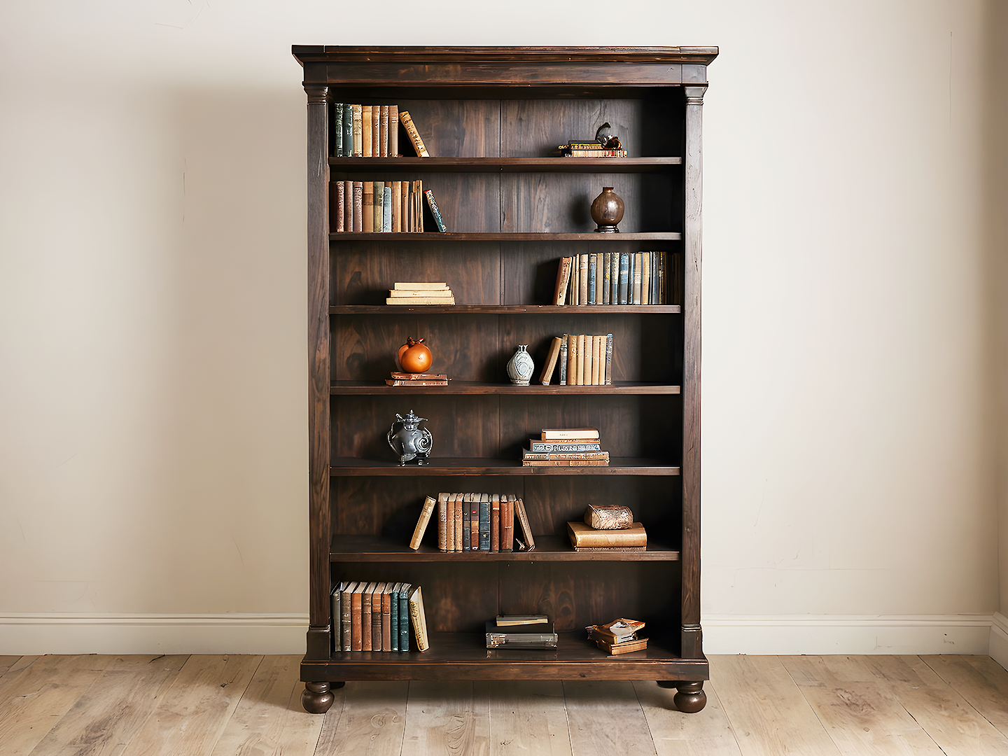 Μασίφ Ξύλινη Βιβλιοθήκη σε Σκούρο Καρυδί Φινίρισμα